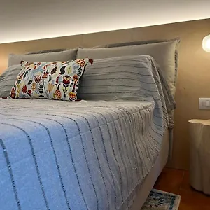acquamarina-luxury-house.sicilyhotelsitaly.net/
